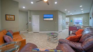 Ridley Retreat Community Pool Mins to the Beach Corpus Christi Port A - 2