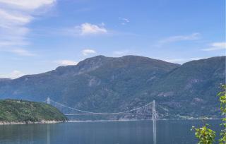 Awesome Home In Eidfjord With House Sea View - 2