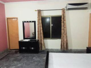 Orange Line Hotel - 4