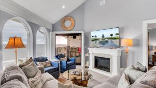 518 Seascape Waterfront Views Community Pool - 6