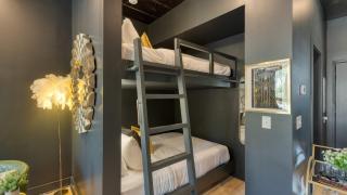 Stylish Studio for 6 Near Broadway East Nashville Restaurants Lischey Loft by AvantStay - 8