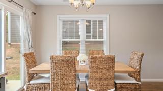 White Pine Red Bud Buyout by AvantStay 2 Home Buyout Sleeps 16 - 4