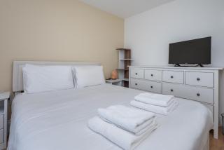 Spacious 3BDR Home with Workspace in Prime Spot - 7