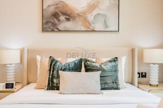 Studio with Community Views, Steps from Circle Mall and Parks, Near Jebel Ali Racecourse, Binghatti Azure, JVC by Deluxe Holiday Homes - 2