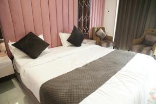 Hotel Shiv Resort - 0