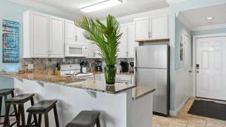 Beachfront Access 2 Pools Beach Service w Chairs Emerald Isle Resort 1308 - 3