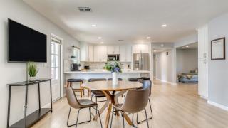 Shalimar of Tempe by AvantStay Central Location Private Pool - 1