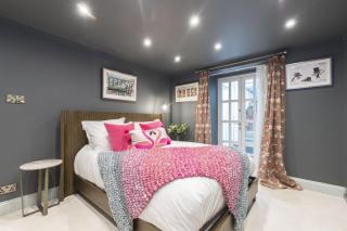 Luxury 4-Bed Regency Townhouse Overlooking Montpellier Gardens - 5