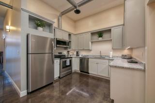 Bright modern loft for adventurers - 9