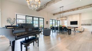 Luxe Pool Spa Fire Pit Game Room Piano Sonoma Pool Retreat by AvantStay - 9