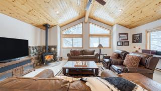 Oslo Haus by AvantStay Cabin Retreat Near Northstar Downtown Truckee - 0