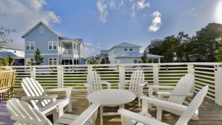 The Sea And Me by AvantStay Heated Pool Bonfires - 7