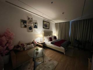 Premium AIPL joy street stays in Gurugram - 9