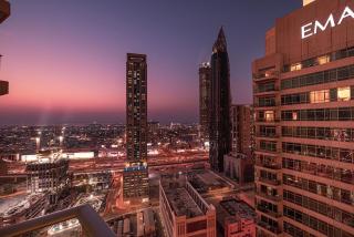 Luxe 2 Bed with Burj View, 5 Min Walk to Dubai Mall, PS5 by Vista Stays Dubai Downtown - 1