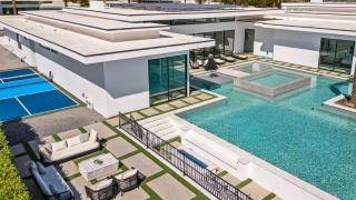 Sleeps 28 2 Luxe Villas w Pickleball Court Bravo Villas Dorado by AvantStay - 2