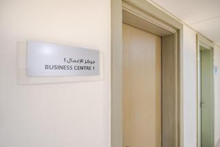 Downtown Dubai Beautiful Upgraded 1-bedroom apartment - 1