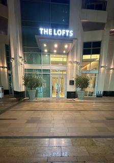 Downtown Dubai Beautiful Upgraded 1-bedroom apartment - 9