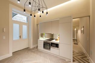 Luxe 3BED 3BATH Steps to New York Café & Szimpla Kert - Boedapest - 1