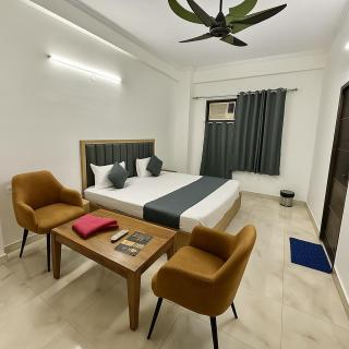 Hotel Comfort Inn, Mundka - Near Nangloi Metro - 9