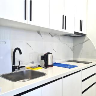 Bright Studio 1811 Close to the Sea WiFi Kitchen Balсony - 5