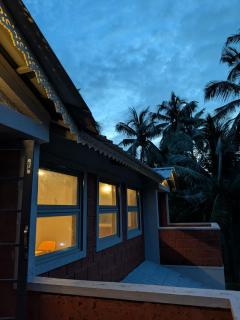 Harrys 4BHK Villa by Aawara Stays - 1