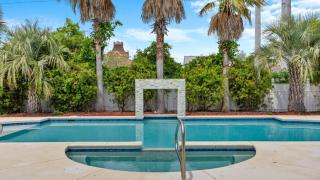 Sleeps 36 2 Homes Walk to Beach Priv Pool Hot Tub Tidal Wave Seacrest by AvantStay - 1