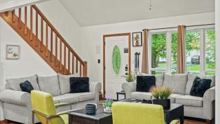 Stylish Mountain Retreat w Hot Tub Firepit Penn Estate Getaway by AvantStay - 4