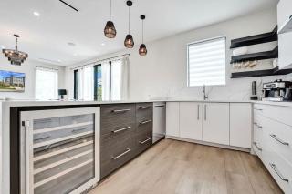 Modern Escape in City Heart - 2