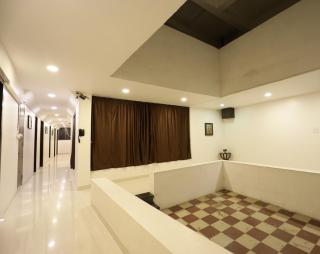 Hotel The White House - 3