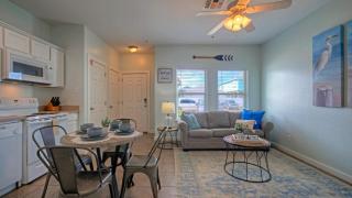 2 Coasta Bahia Condos Mins to the Beach Pool Golf Cart Zone - 4