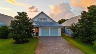 Tipsy Mermaid by Avantstay Private Pool Games Walk to Santa Rosa Beach - 8