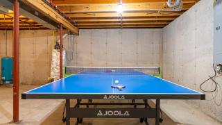 Secluded w Deck Views Hot Tub Ping Pong Hudson in the Berks by AvantStay - 5
