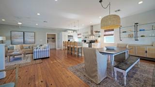 Coastal Escape w Pond Views Pool Access Graham’s Getaway by AvantStay - 4