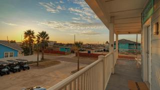 7 Costa Bahia Condos Sleeps 42 Pool Minutes to the Beach - 7