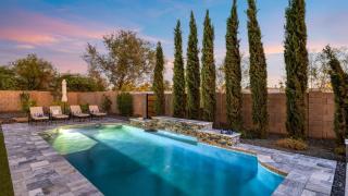 Near Camelback Mtn Old Town Trails Golf Spas w Pool Hot Tub Camelback Casa by AvantStay - 6