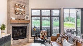 Slope Sight by AvantStay A Location w Hot Tub - 1