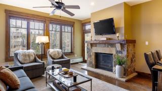 Steps to Lifts Peak 9 Main Street Balcony Lounge Pool Water House 5204 by AvantStay - 3