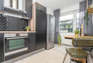 3 rooms with balcony, central, university, smart TV - 9