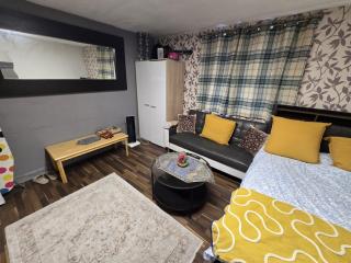 1 bed private Flat Gr8 access to Central - Finchley - 1