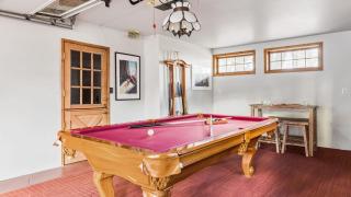 Sleeps 23 2 Homes Lakefront Private Dock Hot Tub Game Room Swingset View - 7