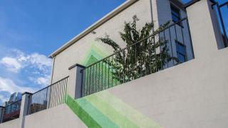 Sleeps 8 Walkable SoBro Suites w Local Art Vibes – by AvantStay - 1