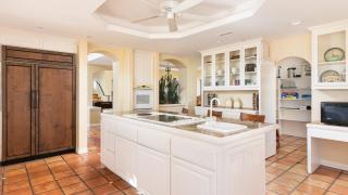 Two Estates w Pools Hot Tubs Game Rooms Valley Views Tennis Court Near Beaches Wineries - 3