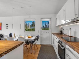 Holiday Home Allaine - 500m from the sea by Interhome - 5