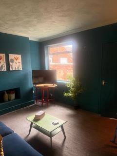 Paget Cottage - 1