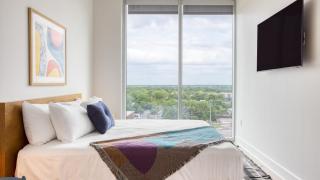 The Natiivo by AvantStay Modern High-Rise with Rooftop Pool & Skyline Views - 2