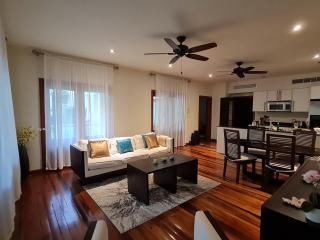 Lovely 1-Bedroom Apartment - Pool, Private Beach - 8