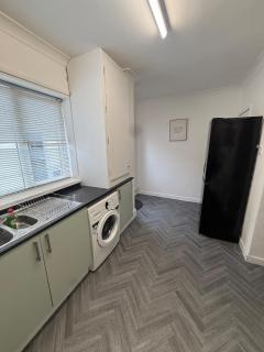 ResiLets Taylor House - 6