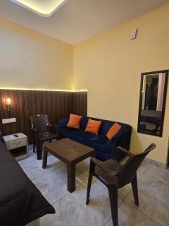 Independent Homestay Near Airport - 2