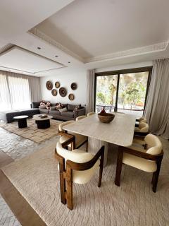 Luxury Villa 4 in-suite Bedrooms I Big Pool I Palmeraie 5km from Medina - 5