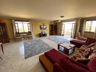 Majestic Room at pearl home - 5